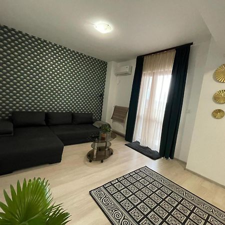 Urban Nest- Apartament Cu 2 Camere, Aproape De Iulius Mall 雅西 外观 照片
