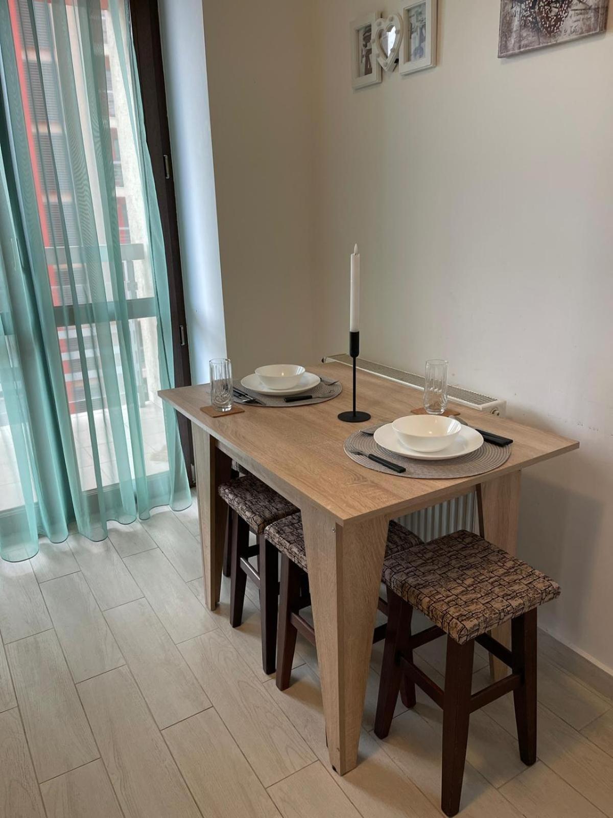 Urban Nest- Apartament Cu 2 Camere, Aproape De Iulius Mall 雅西 外观 照片